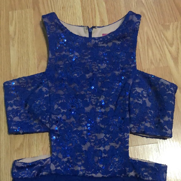 Royal Blue Prom/Hoco dress - Picture 5 of 6